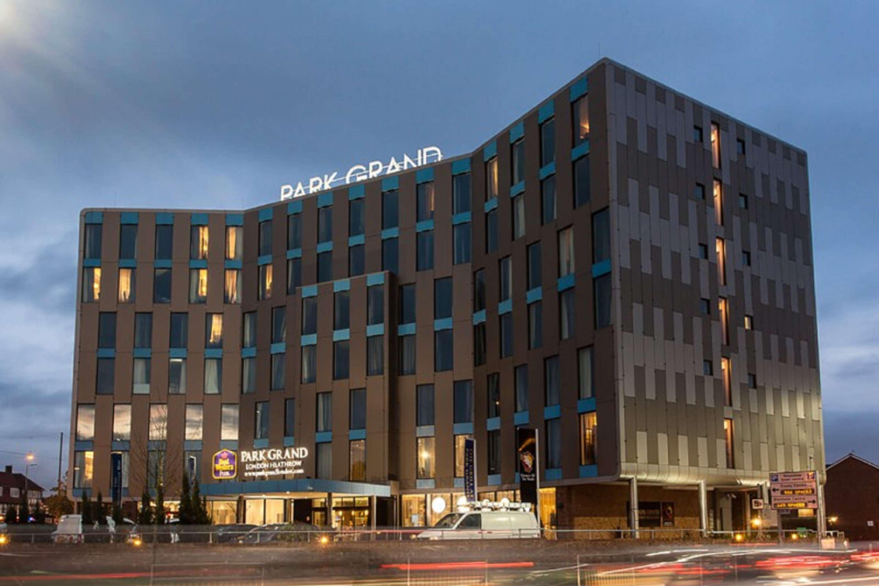 Hotel Park Grand Heathrow Hounslow Exteriér fotografie