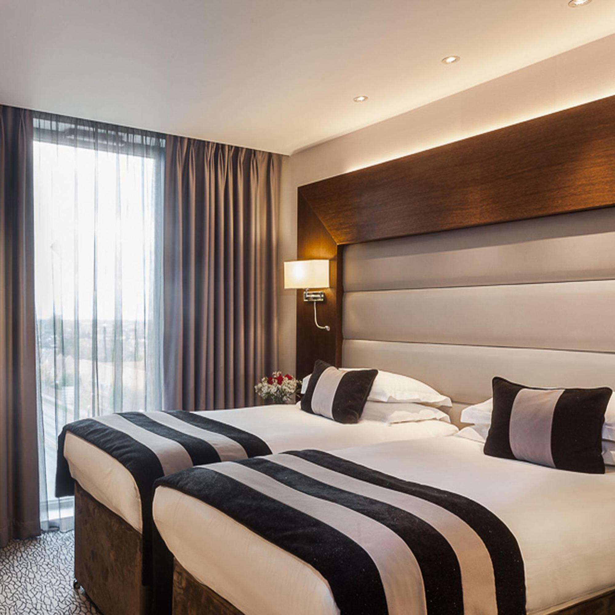 Hotel Park Grand Heathrow Hounslow Exteriér fotografie