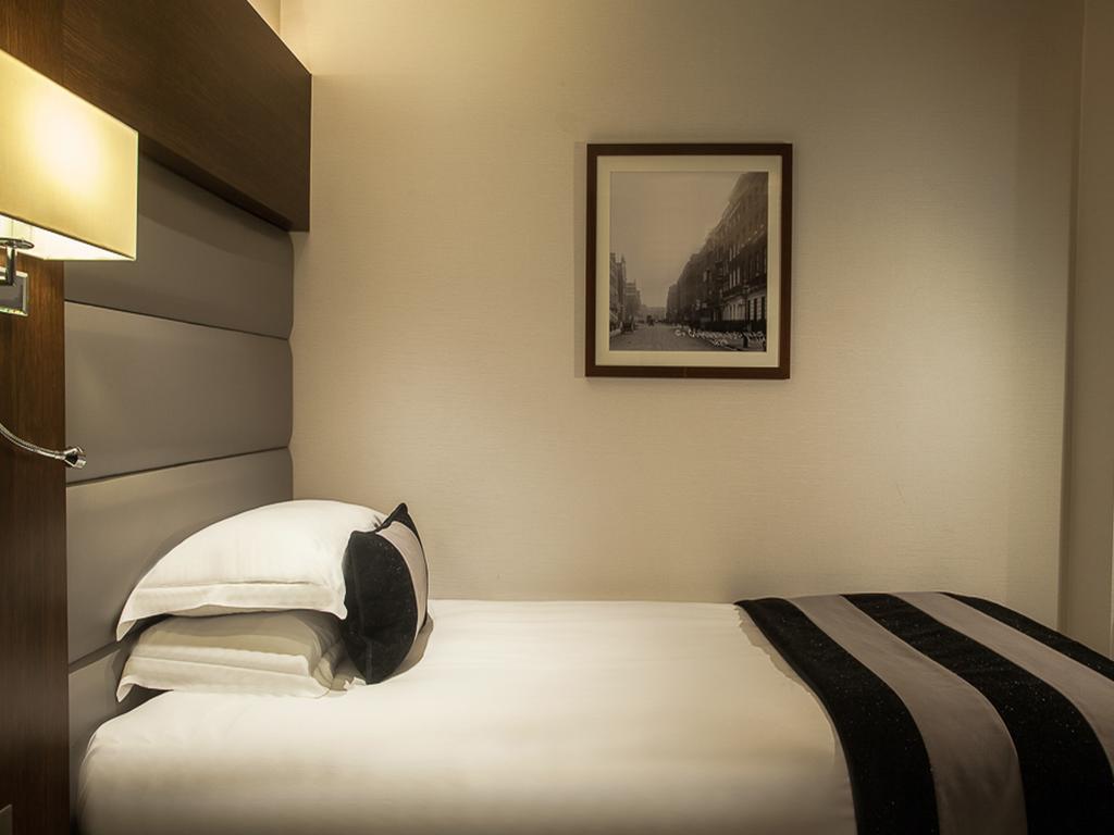 Hotel Park Grand Heathrow Hounslow Exteriér fotografie