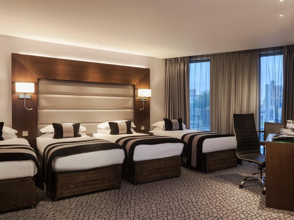 Hotel Park Grand Heathrow Hounslow Exteriér fotografie