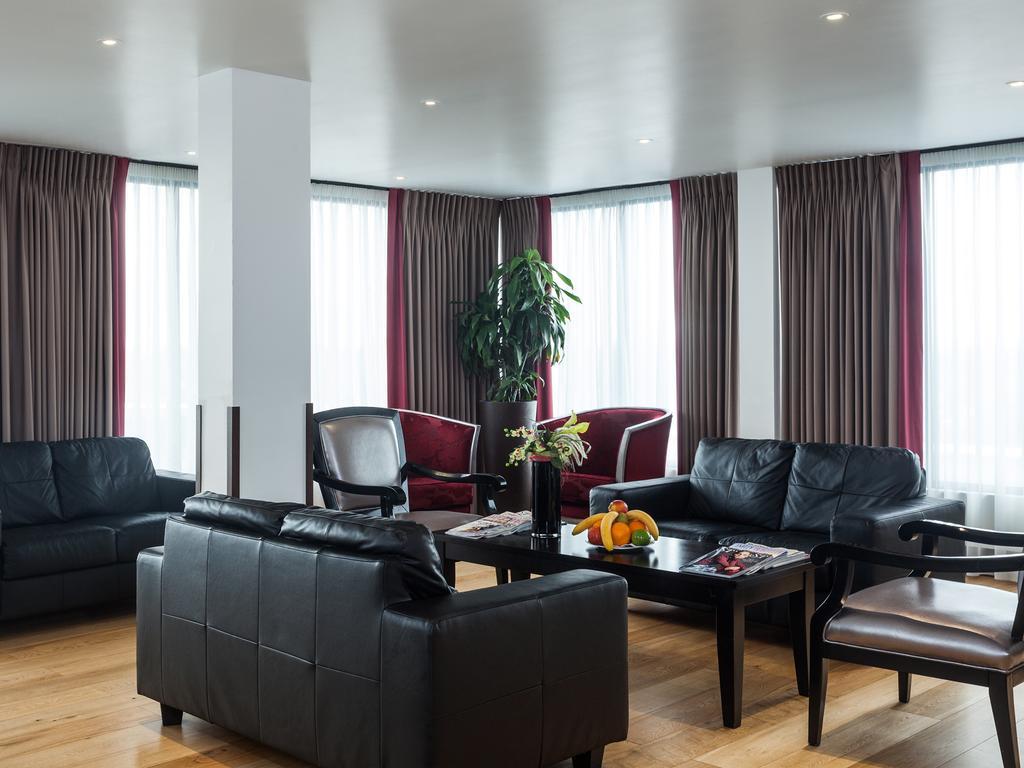 Hotel Park Grand Heathrow Hounslow Exteriér fotografie