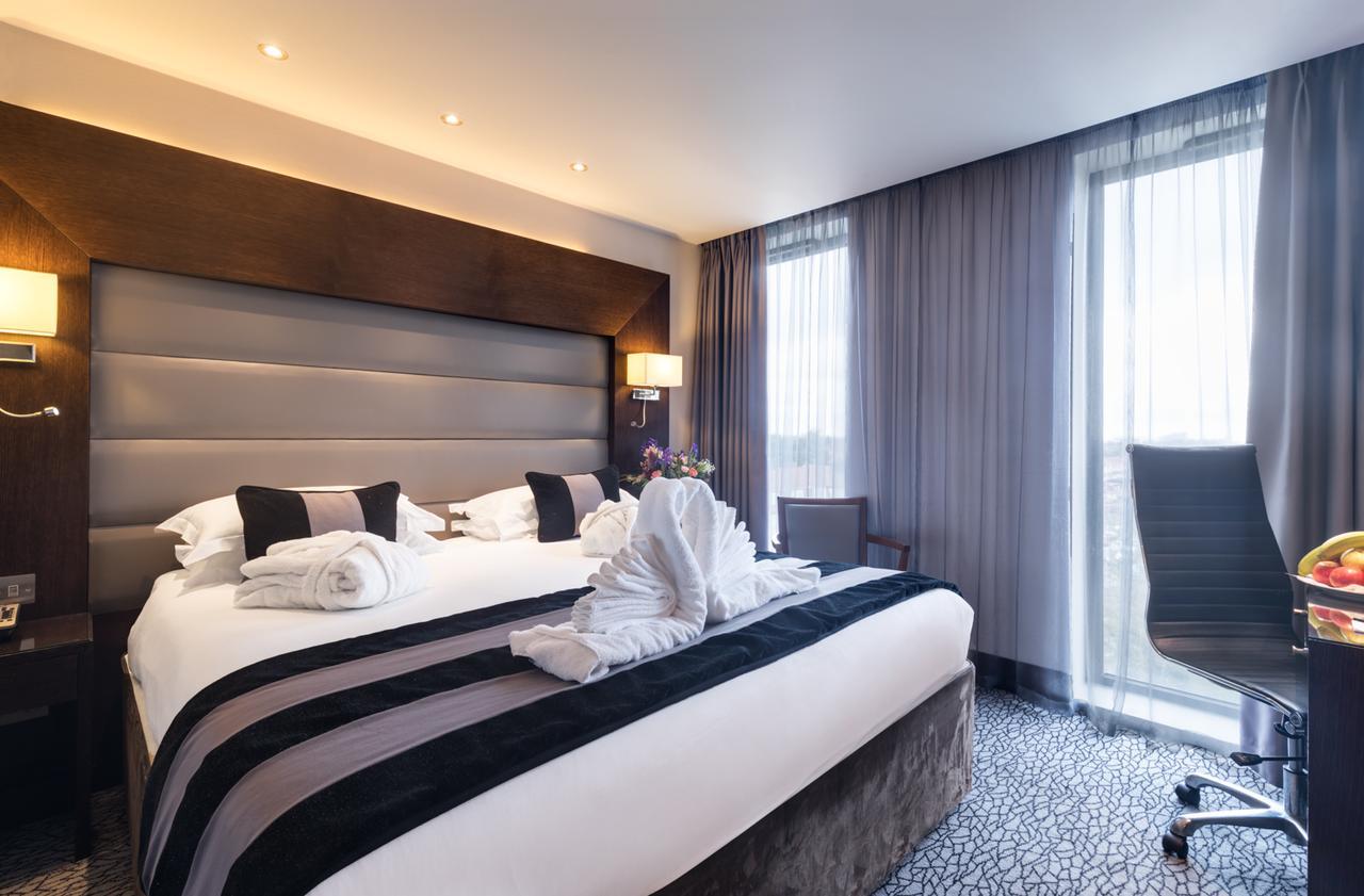 Hotel Park Grand Heathrow Hounslow Exteriér fotografie