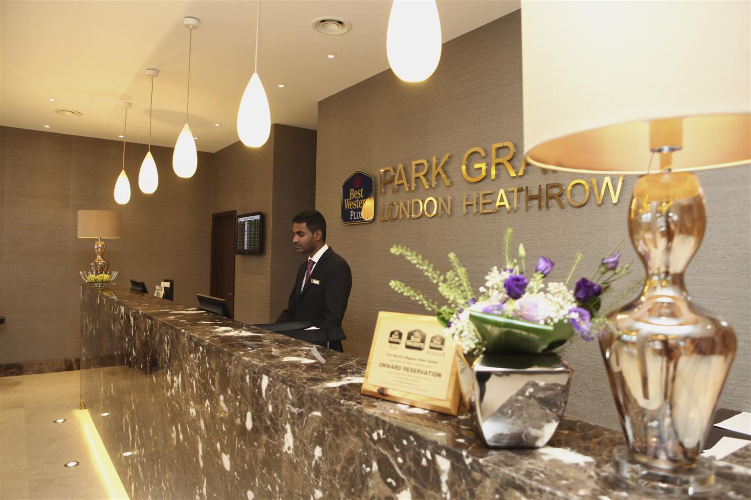 Hotel Park Grand Heathrow Hounslow Exteriér fotografie